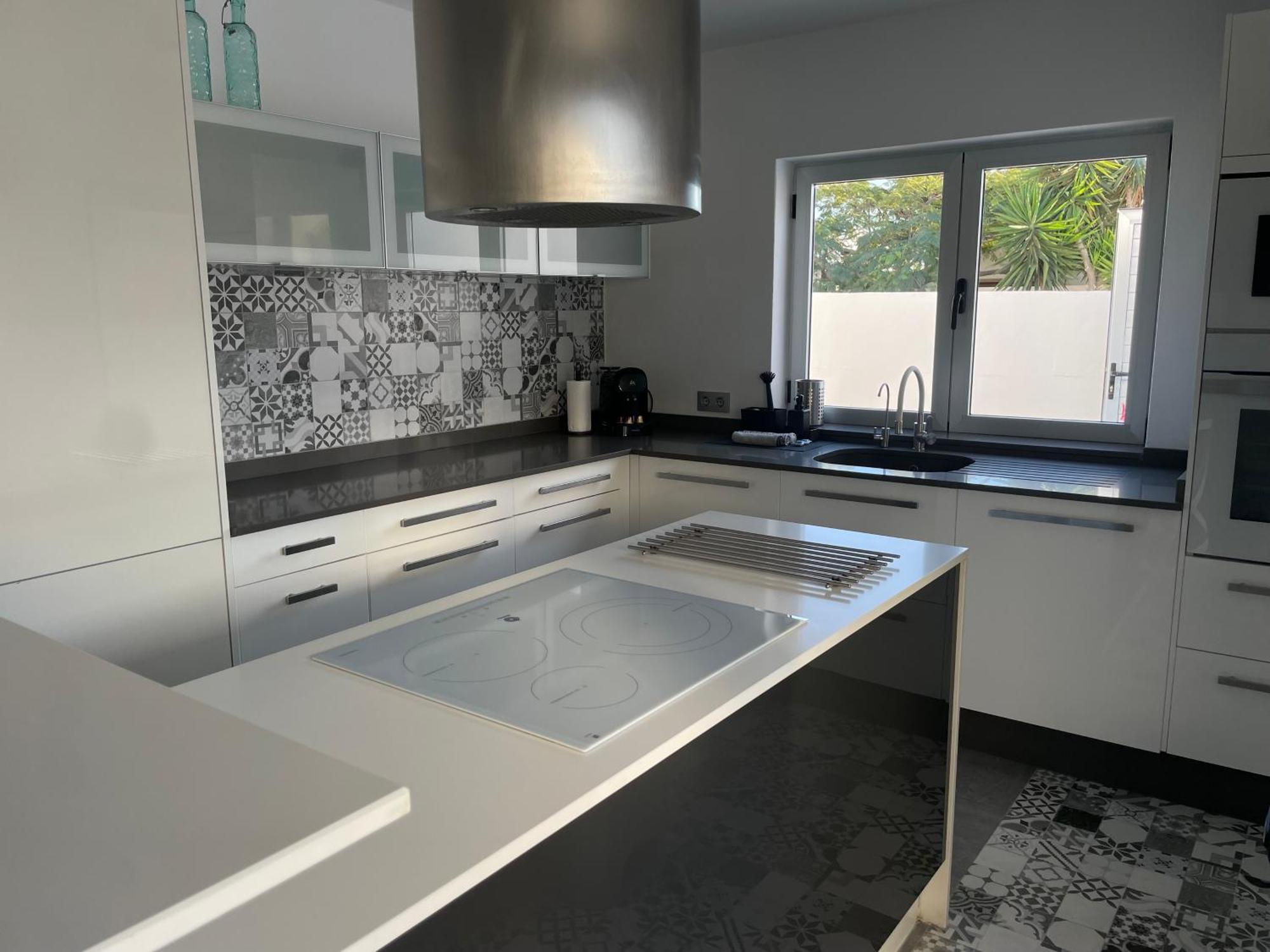 Villa Grey By Vulcano Homes Tahiche Екстериор снимка