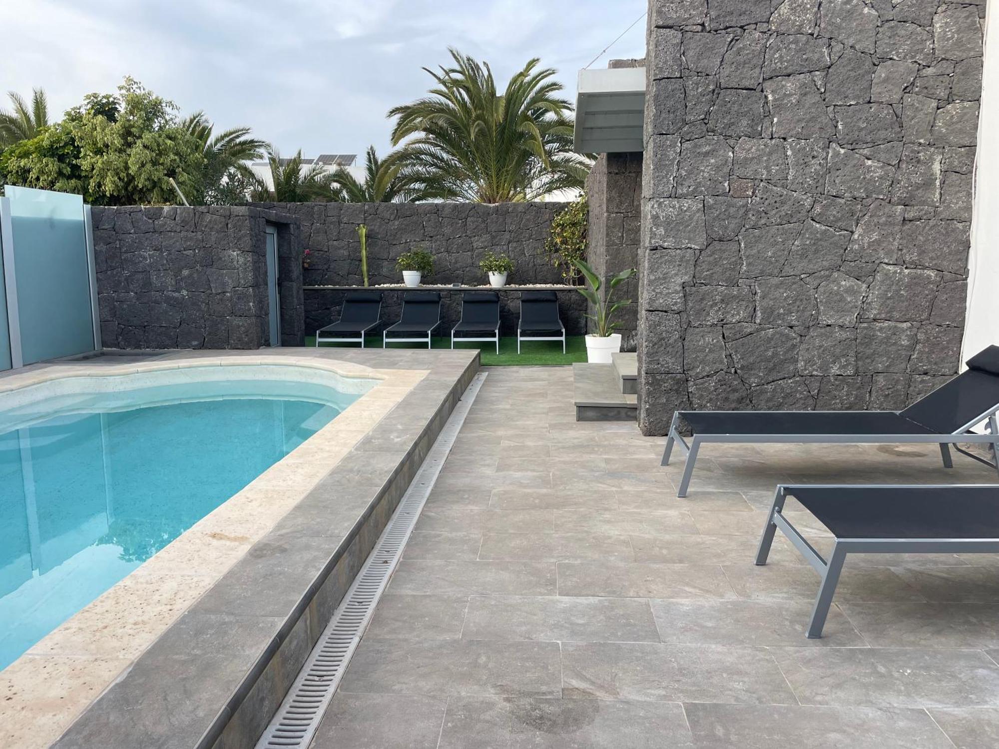 Villa Grey By Vulcano Homes Tahiche Екстериор снимка